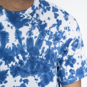 T-shirt bleu